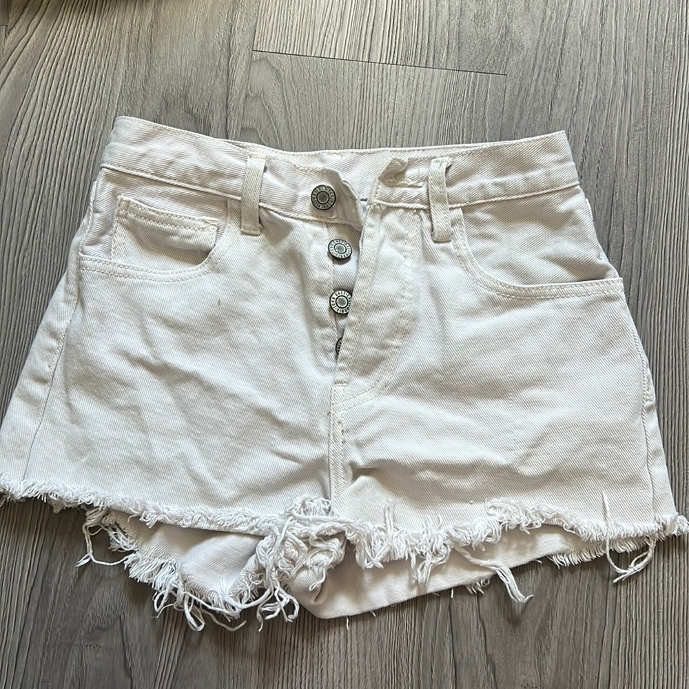 brandy melville/ john galt shorts